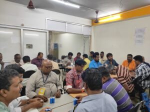 Full batch of students in hands-on training